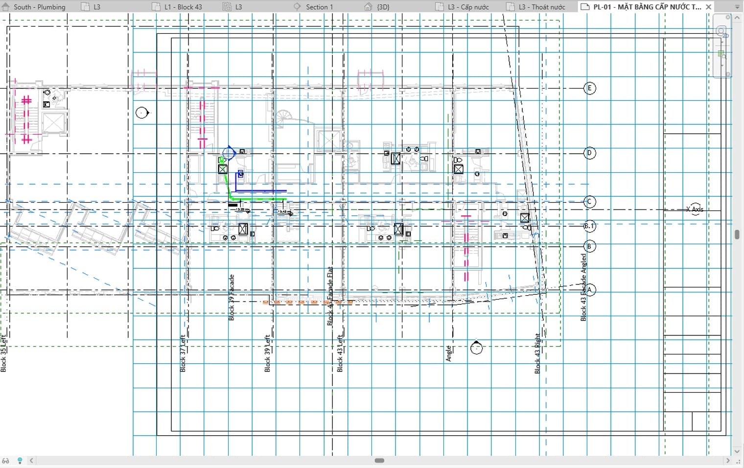 Mặt bằng cấp nước đã nằm trên tờ, các đường xanh mảnh là lưới Guide Grid làm mốc căn