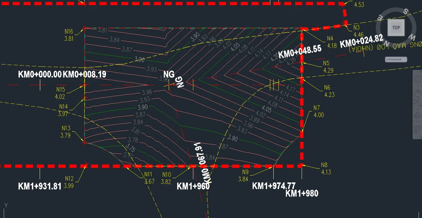 Grading and design contours at a junction with chainage labels in Civil 3D