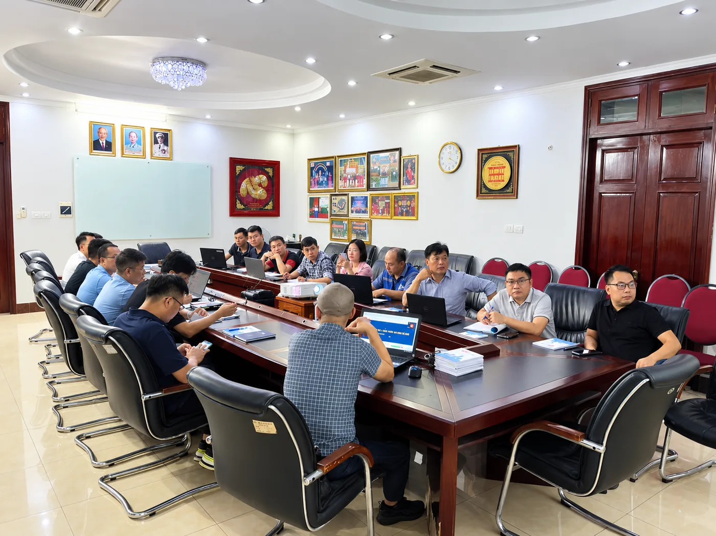 Buổi đào tạo BIM Manager cho cán bộ Công ty Minh Cường tại phòng họp của doanh nghiệp
